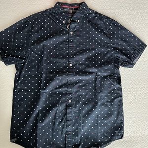 Star button down men’s  shirt⭐️